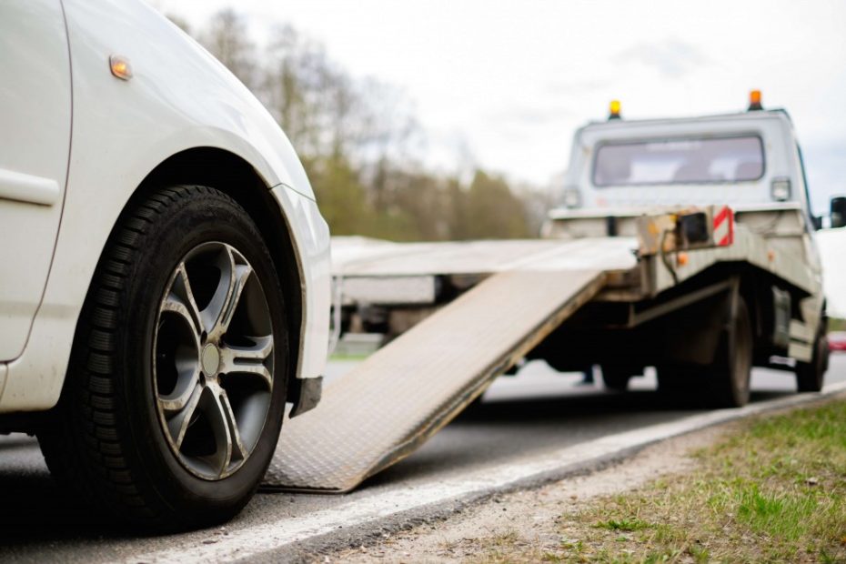 Bodrum yol yardımı, araç çekici hizmetleri, akü takviye, lastik değiştirme, yakıt ikmali, araç kurtarma, araç açma, 7/24 yol yardımı, güvenilir yol yardımı, uygun fiyatlı yol yardımı.